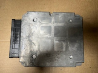 XR842695  Late V6 2.5 ECU