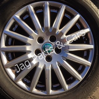 4R83 1007 CA  17 X 7.5 Aurora wheels with tyres