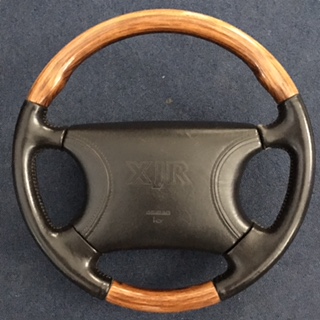HNA9181ABLEG XJ X300 warm charcoal / walnut wood steering wheel