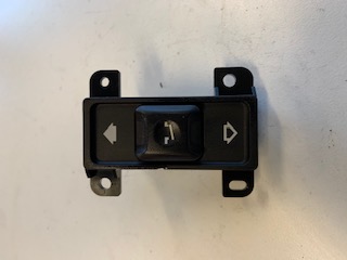 XR82129 Internal light switchpack