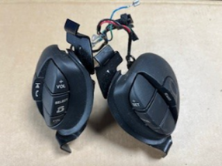 P18142 Steering wheel switch pack set