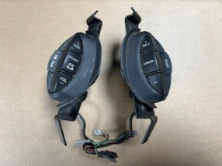 P18107 Steering wheel switch pack set