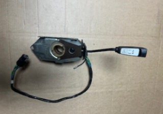 C46303 RHD Early Direction indicator switch