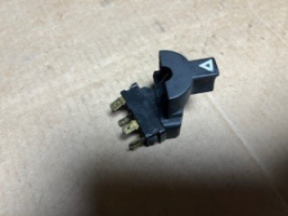 AEU1338 Ser. 3 Hazard switch