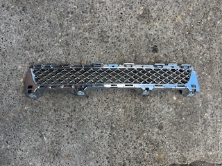 C2D3580 Early lower Chrome grille