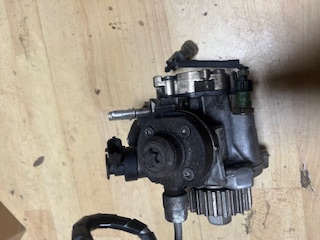 JDE38562 LR078840 3.0 Diesel Pump