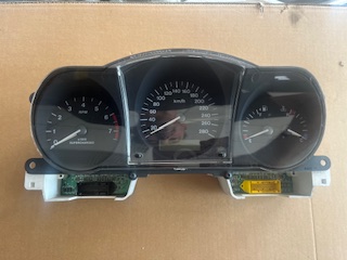 LJD4300LB Late 4.0 SC KM Instrument panel